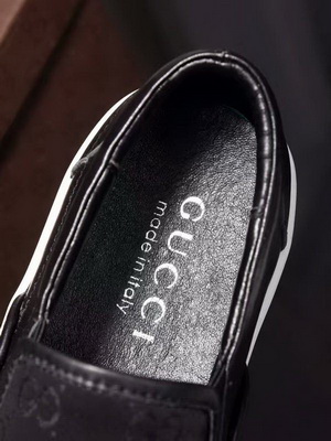 Gucci Men Loafers_151